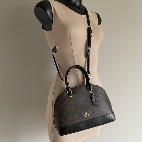 Coach Mini Sierra - Picture 4 of 6